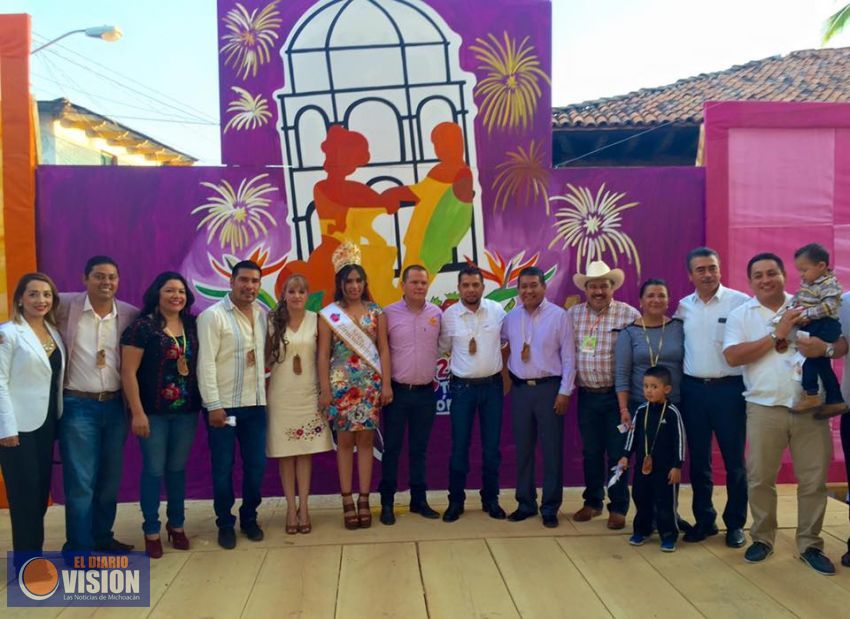 Todo un éxito, la Expo Feria Tierra, Cultura y Tradicion en Ziracuaretiro
