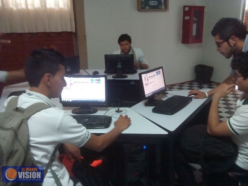 Inicia en el Conalep registro de beneficiados con Beca Futuro 