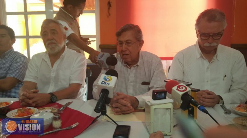  Llama Cardenas a defensa del petróleo en su gira por Veracruz 