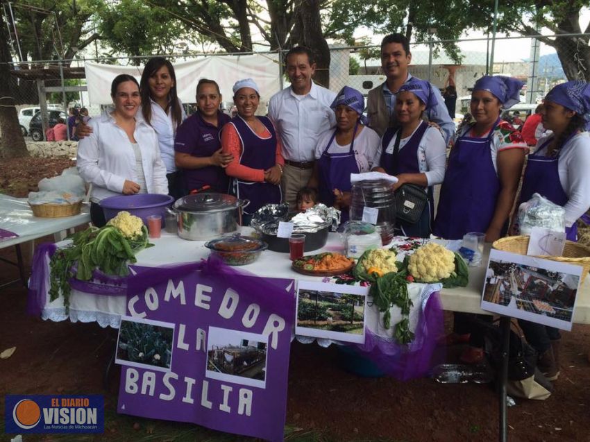 Cocineras comunitarias pilares para la reconstrucción del tejido social