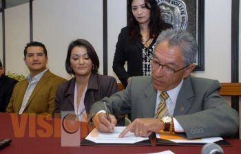 Alumnos de la UM podrán hacer servicio en la SCJN