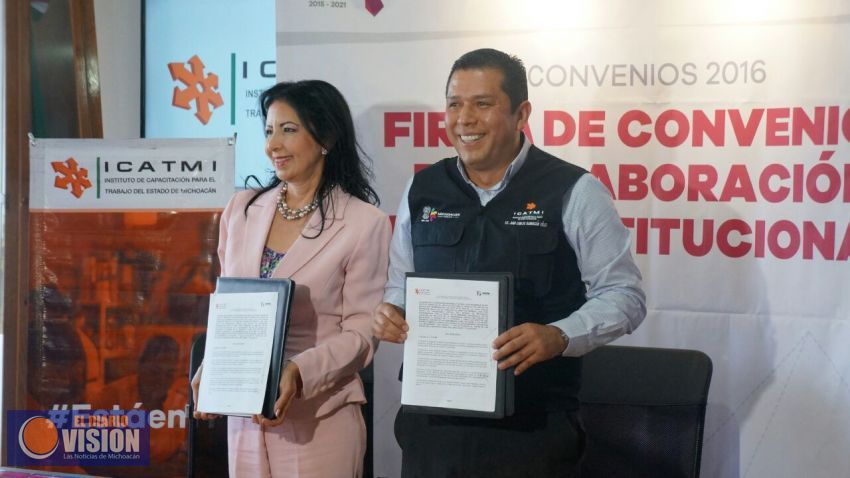 Trabajadores del ICATMI podrán terminar sus estudios avalados por UNIVIM 