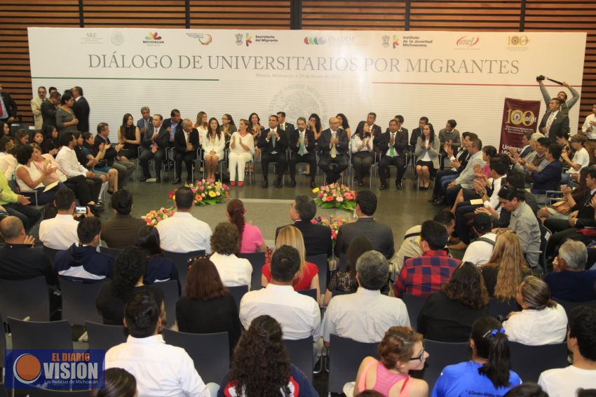 Creará UMSNH un Centro de Estudios Migratorios como parte de su reestructuración administrativa