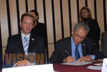 Firma Convenio UMSNH con la empresa Andritz Hydro
