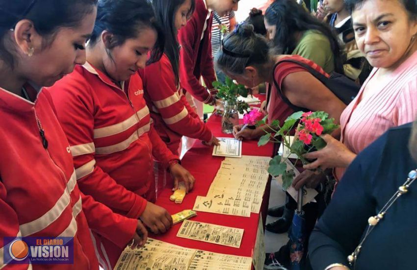 El Plantel Coeneo del COBAEM realizó la Feria Ecológica  
