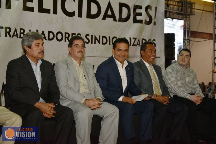 econoce Silvano Aureoles desempeño de trabajadores del Poder Ejecutivo 