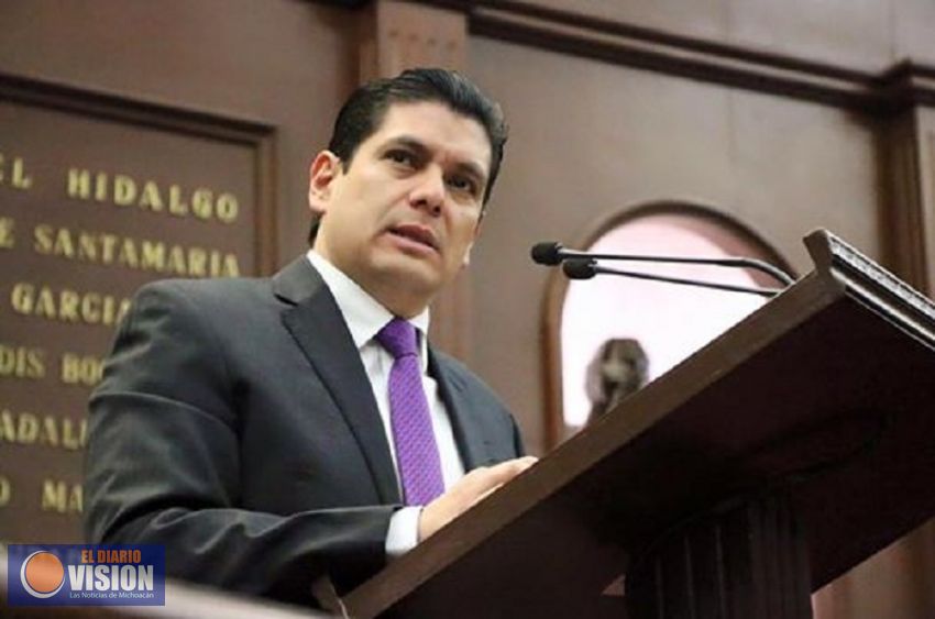 Ernesto Núñez va por la apertura de más candidaturas independientes
