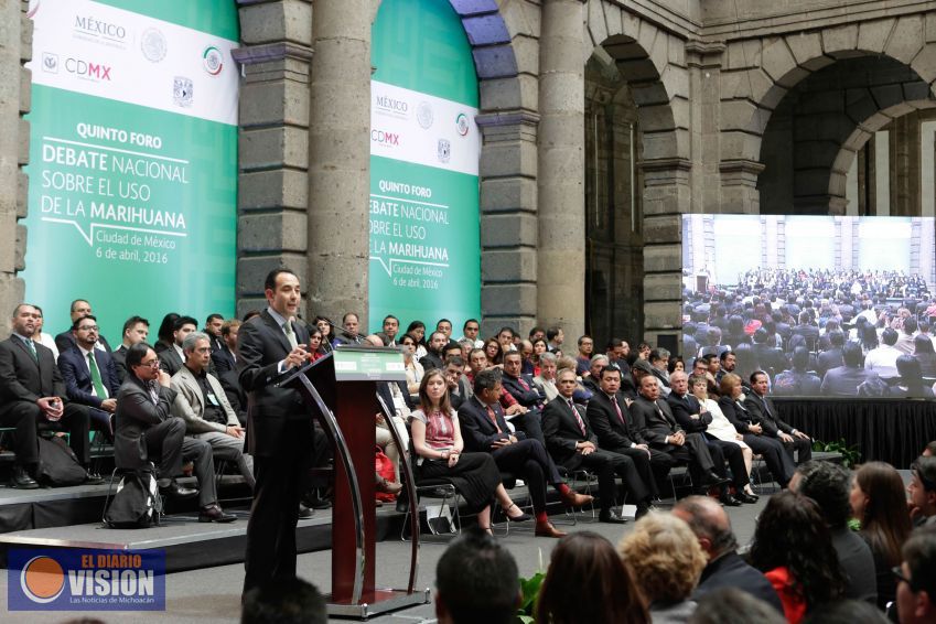 Regular la marihuana no es sinónimo de una legalización indiscriminada: Roberto Gil Zuarth