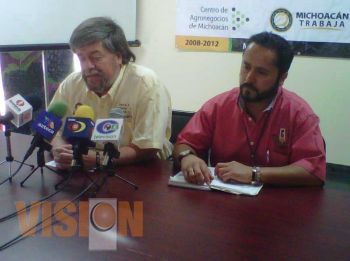 Tianguis de productos orgánicos en Pátzcuaro