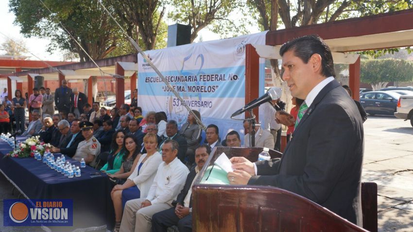 Los jóvenes deben ser los constructores de los cimientos de este gran estado: Ernesto Núñez 