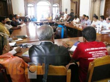 Dan seguimiento a la mesa de trabajo con ocho ejidos del municipio de La Huacana 