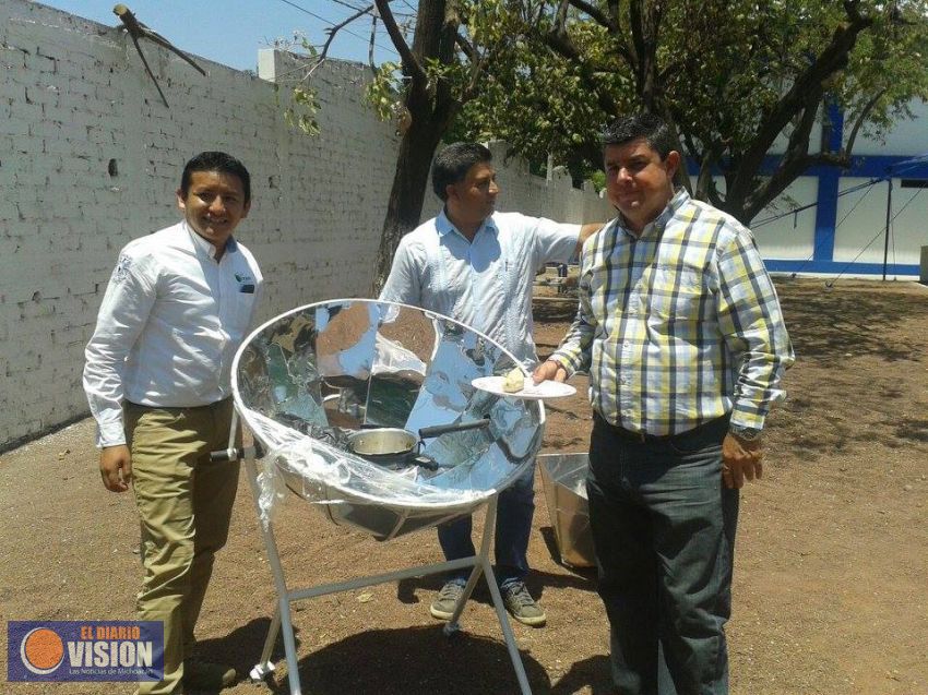 ExpoFeria Agropecuaria 2016, en Múgica, genera interés en jóvenes: Salvador Ruíz 