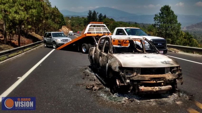 Segunda jornada violenta  de incendios en Uruapan