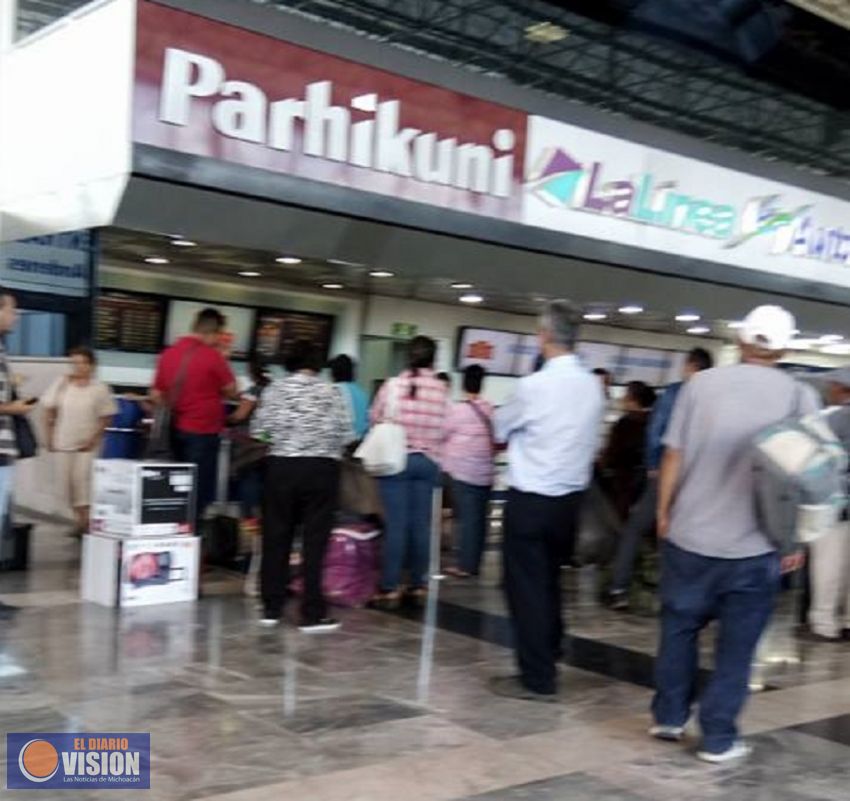 Siguen suspendidas corridas hacia Tierra Caliente y hacia Morelia 