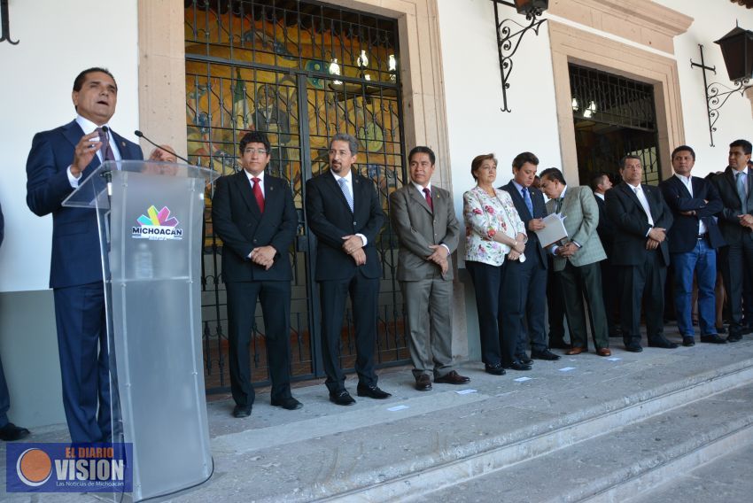 Plantea Silvano Aureoles la construcción del Hospital Universitario