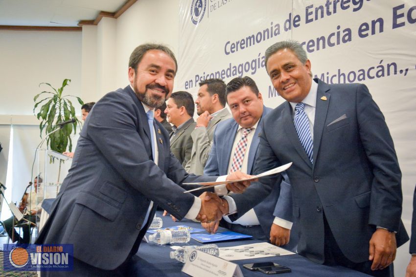 COBAEM fortalece la formación académica de sus docentes  