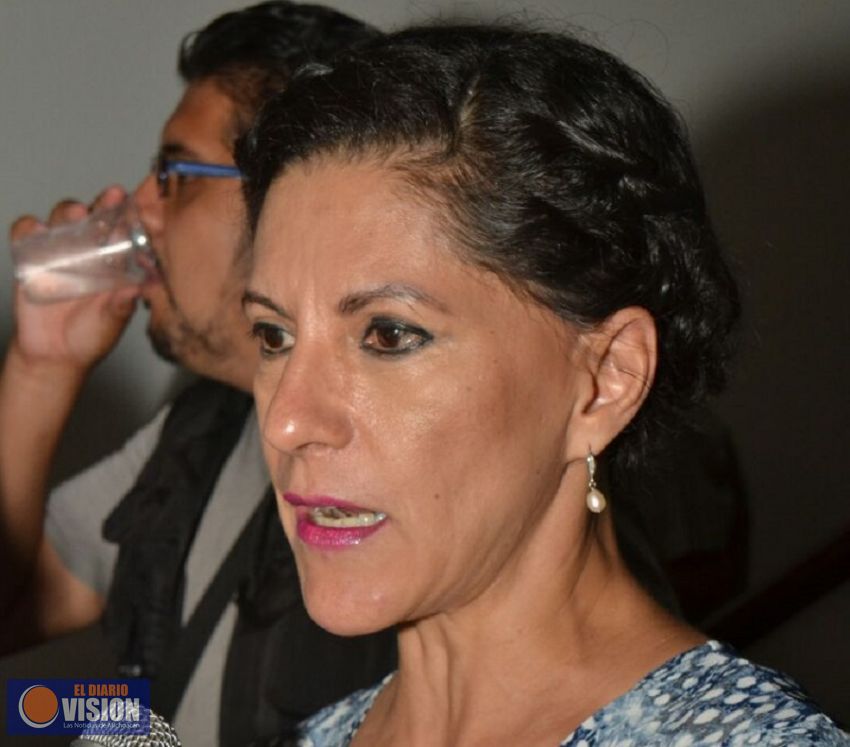 Socorro Quintana al margen de las diferencias en la bancada priista