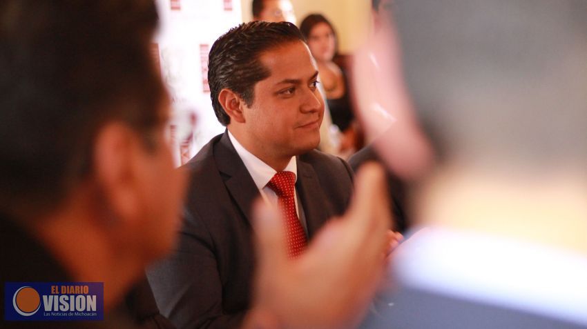 El reto de la Legislatura es lograr el mejor Parlamento Juvenil: Daniel Moncada