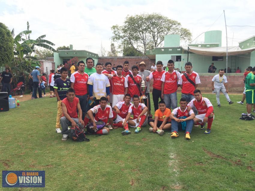 Realizan finales en la 