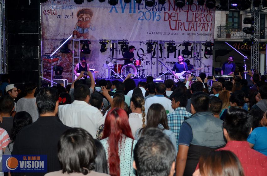 Terminó con éxito la XVII edición de la Feria Nacional del Libro en Uruapan