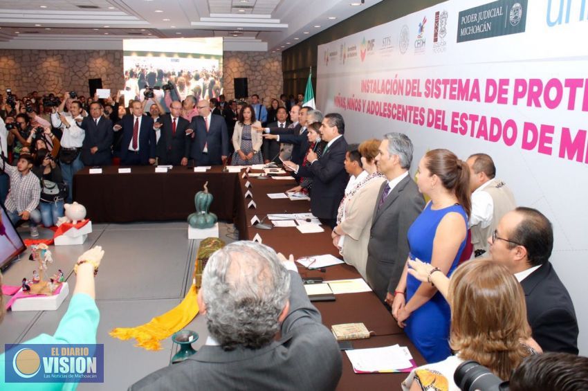 Instala Gobernador Sistema de Protección de Niños, Niñas y Adolescentes del Estado
