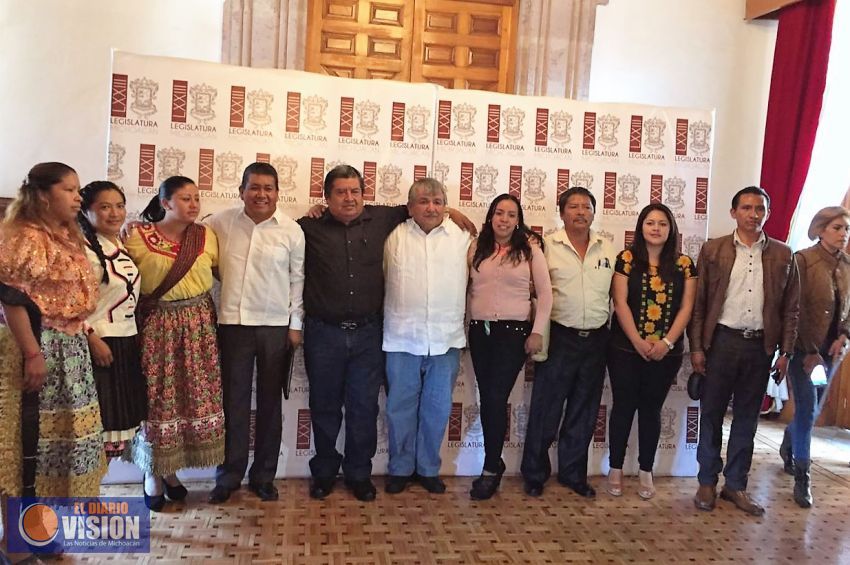 Invitan a los pueblos originarios a participar en consultas 