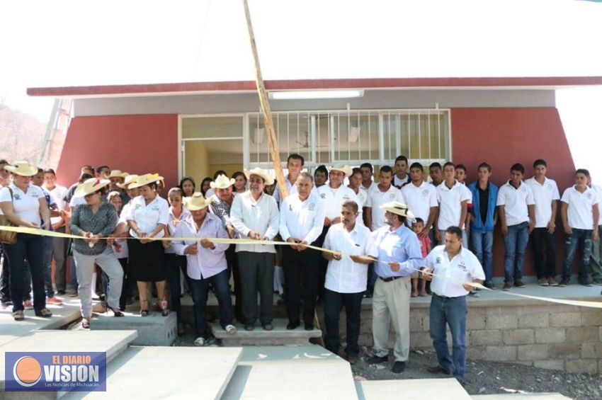 Se inauguran obras en Telebachillerato en Huetamo: Elías Ibarra
