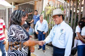 Antonio González entro obras por monto de 3.2 millones