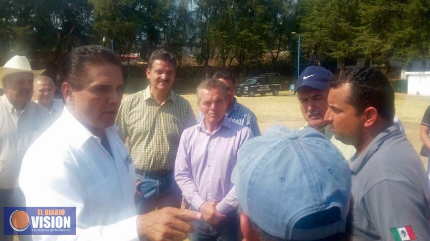 Revisa Silvano Aureoles labores del Grupo Técnico Operativo para combatir incendios