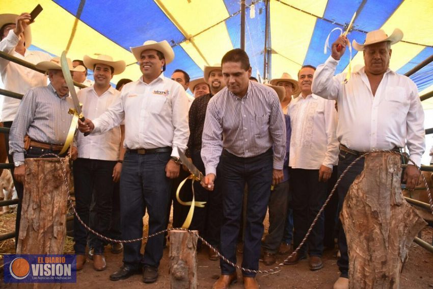 Habrá apoyo para Benito Juárez y la región en producción ganadera y frutícola: Silvano Aureoles