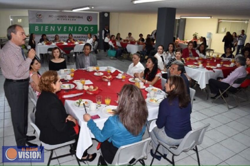 Reconoce PRI a mujeres madres de familia 