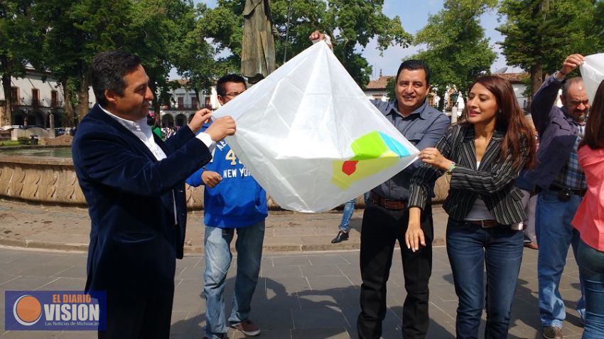 Cantoya-Fest llega a Pátzcuaro