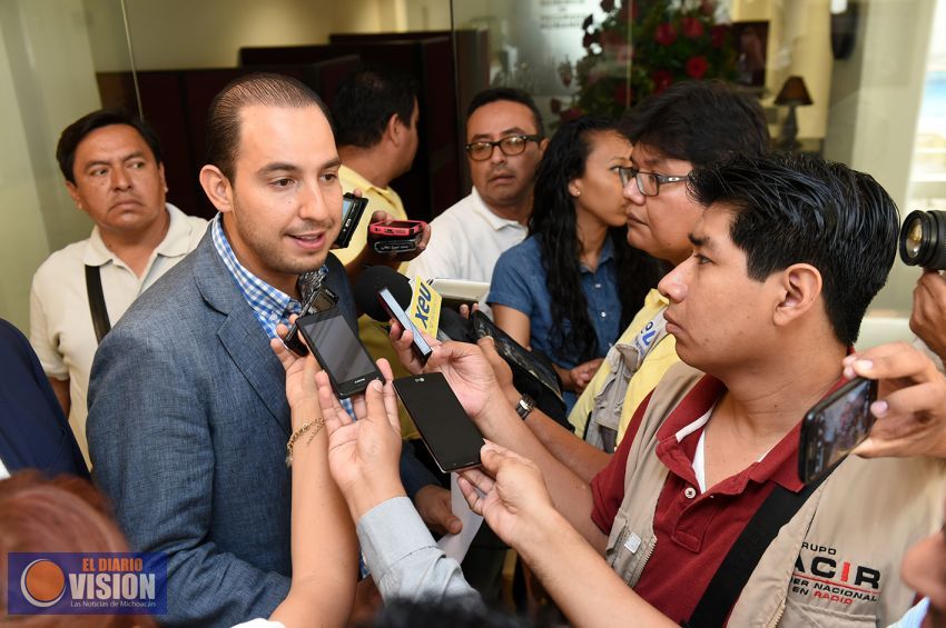 Sin titubeos, aplicación de Reforma Educativa en Michoacán: Marko Cortés