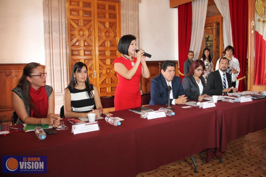 Realizan diputadas taller de capacitación sobre Alerta de Género
