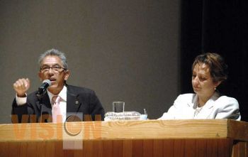 1er Encuentro Interuniversitario, todo un éxito conferencia del Rector