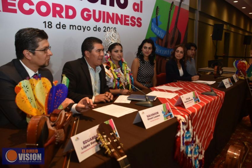 Busca Paracho romper Récord Guinness con ensamble musical de 7 mil guitarristas