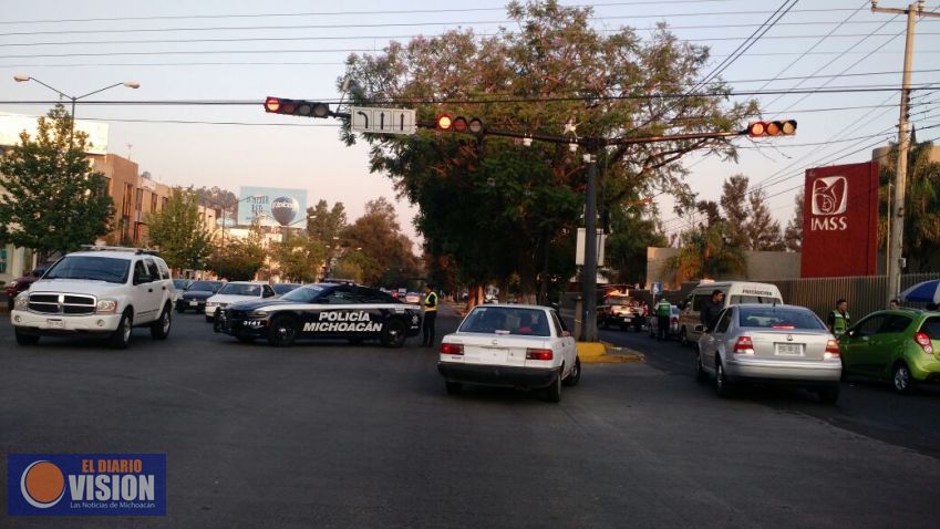 Irritacion social por bloqueos magisteriales  en la capital michoacana 