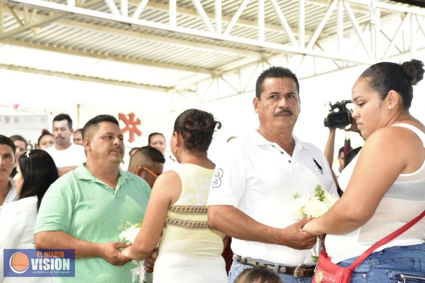 Supervisa Silvano Aureoles avances en modelo de participación social de Cenobio Moreno