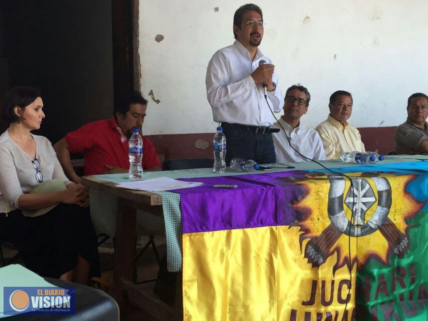 Podría crear UMSNH un Centro de Estudios de Pueblos Originarios, en Santa Fe de la Laguna