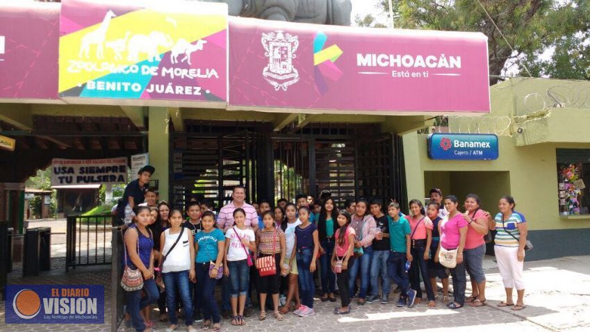 Apoya SPI a estudiantes Nahuas a realizar viaje de estudios 
