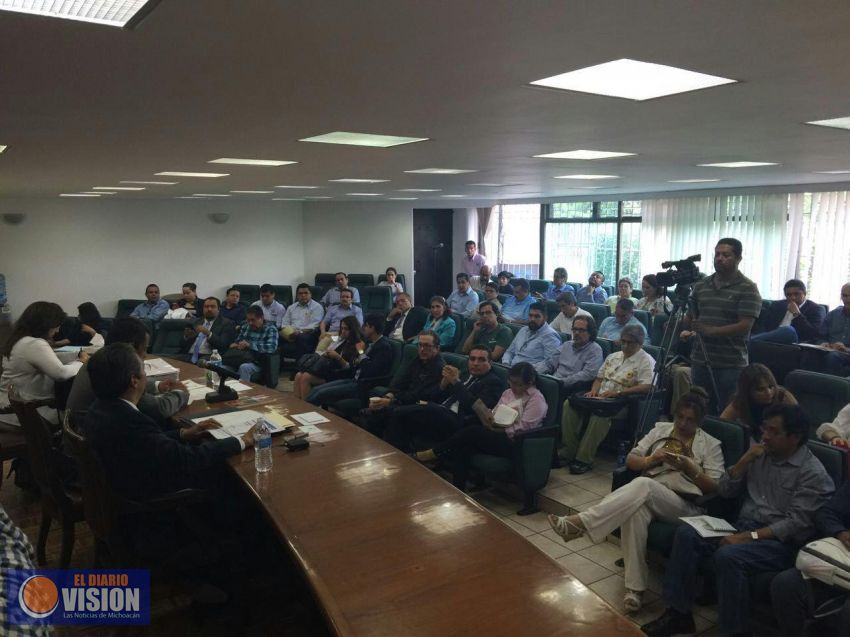 Vigente, acuerdo de Consejo Universitario que impide hacer contrataciones en UMSNH sin soporte