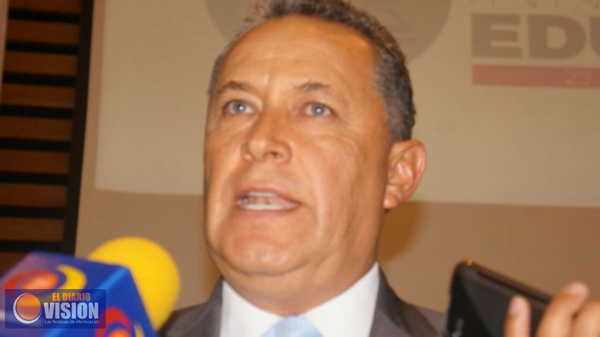 Toman las instalaciones de Telebachillerato de Michoacán 