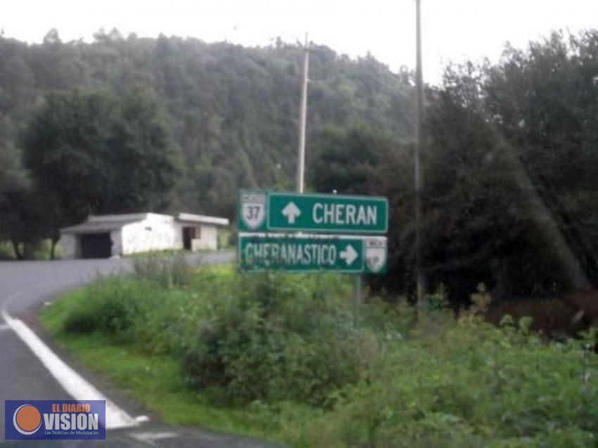 Acercan servicios a los migrantes de Cheranástico