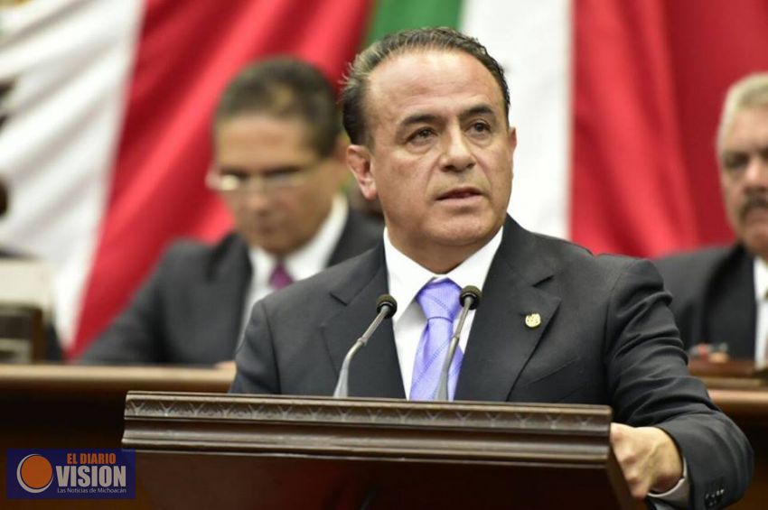 Convoca Sigala a michoacanos a participar   en último foro de consulta 