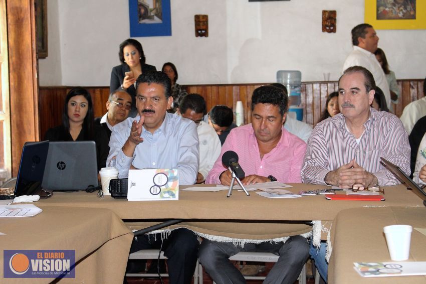 Autoridades del sector ambiental van por el rescate de la Cuenca de Pátzcuaro   
