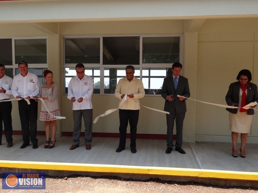 El plantel Ario de Rosales del Cobaem cuenta con nuevas instalaciones