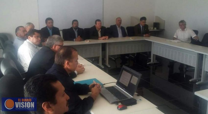 SICDET presenta propuestas de articulación con colegios y asociaciones de profesionistas