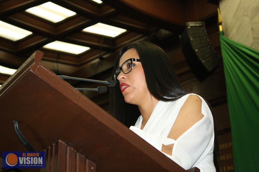 Mary Carmen Bernal busca blindar a michoacanos de violencia y discriminación 