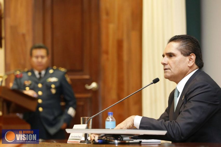 Silvano Aureoles participa en CDMX en ponencia 
