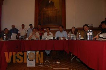 Recibe Comisión de Educación propuestas para Ley de Educación
